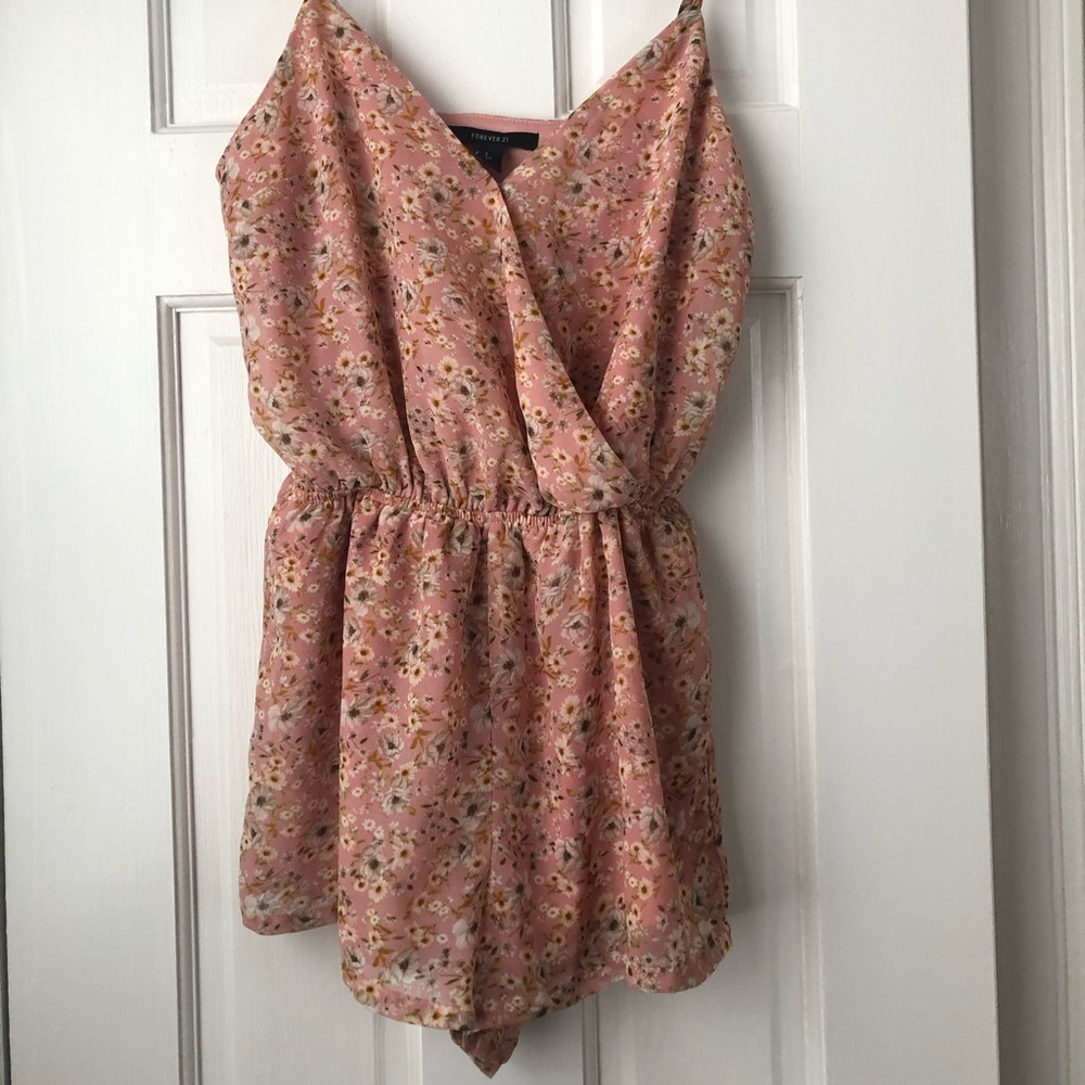 Women’s Pink Floral Romper
